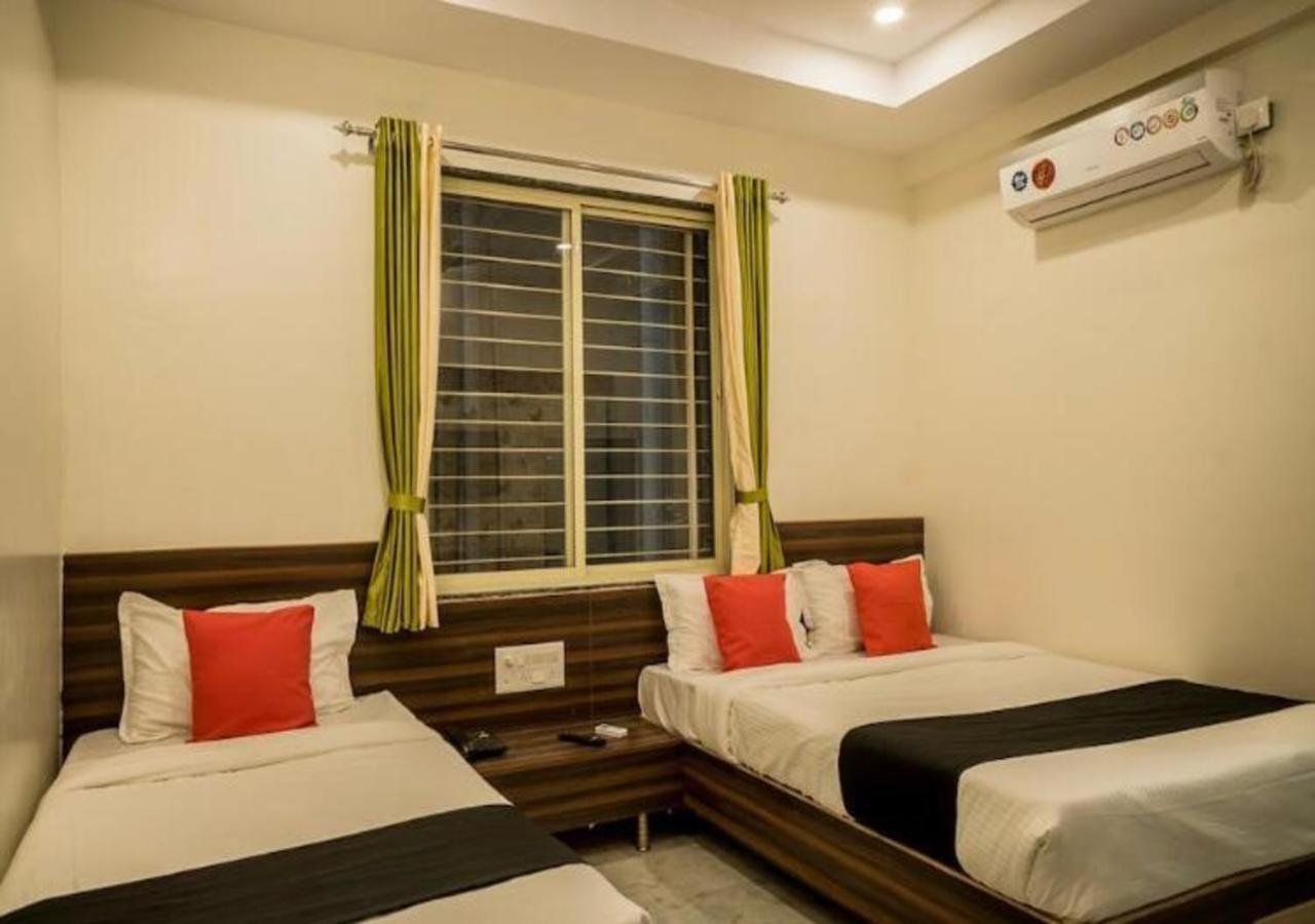 Hotel Sai Sk Palace Shirdi Buitenkant foto